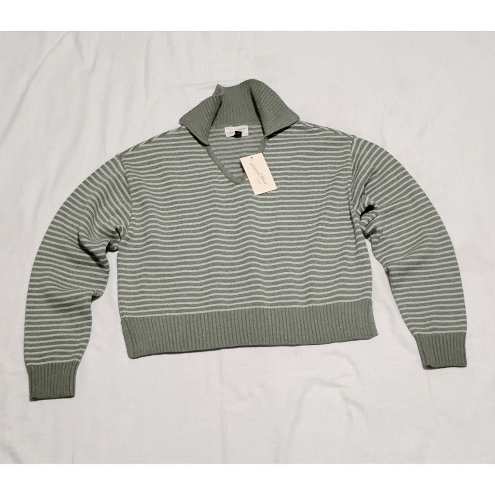 Universal Thread Collared Polo Sweater Women's Medium Green White V-Neck NWT